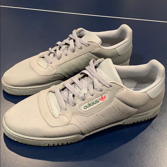 yeezy powerphase sizing